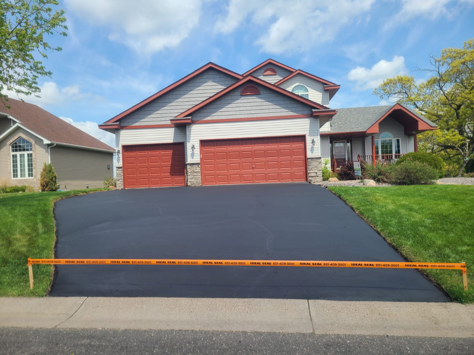 Why is Fall the Best Time for Asphalt Driveway Maintenance?